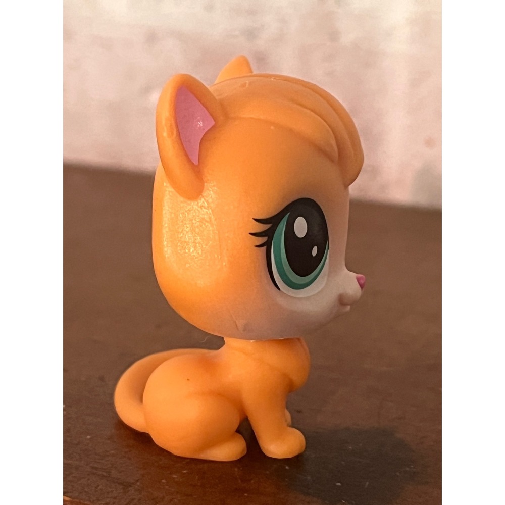 Littlest Pet Shop LPS Hasbro Orange Kitty Cat Pawlina Pillowby #67 - Picture 4 of 5